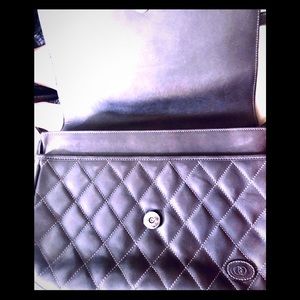 GUCCI shoulder bag w/ Flap VTG Gorgeous Grey Gucci